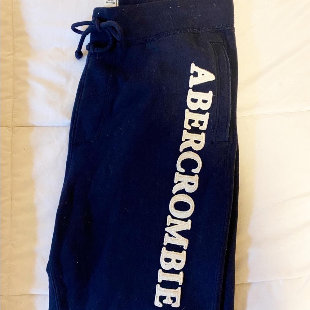 Ambercrombie & Fitch sweats